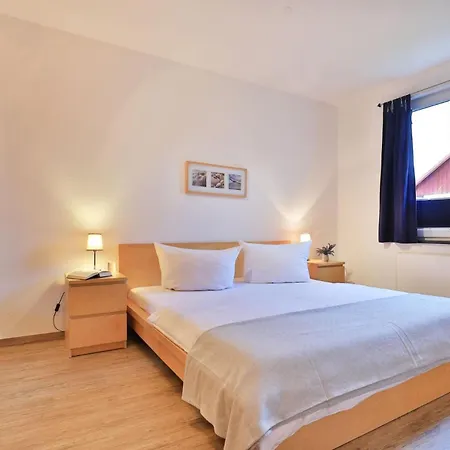 شقة Captain Huk *